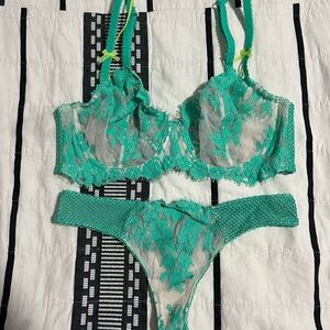 Victoria’s Secret Lingerie Set